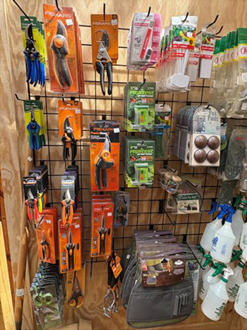 Available Tools for Garden Shed